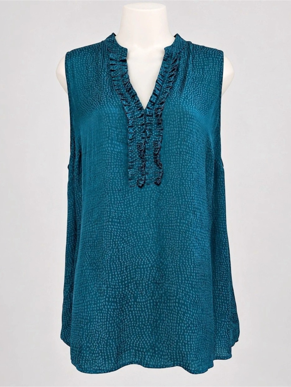 41 Hawthorn Teal Ruffle Neck Sleeveless Blouse – Size 2X